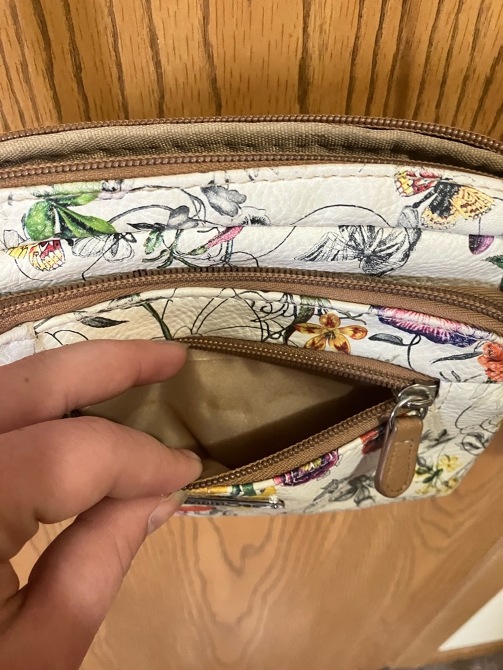 Floral Crossbody Bag with Tan Strap by MultiBran - Picture 3 of 9